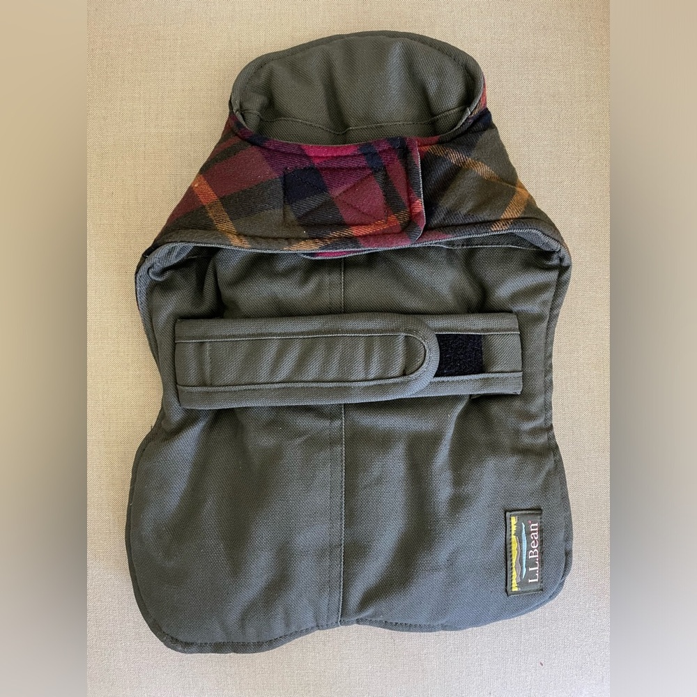 L.L. Bean Reversible Dog Coat (NWT) - Picture 2 of 8
